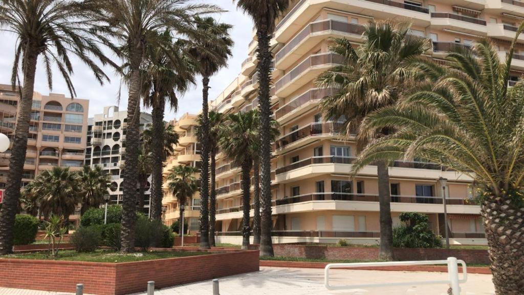 2 Pieces Front De Mer - Residence Soleil Bleu Кане Экстерьер фото